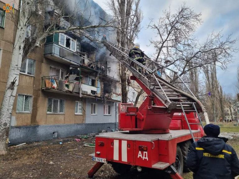 (ФОТО) Последствия ночного обстрела жилых районов Николаева