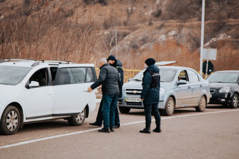 На двух КПП в Молдове наблюдается наплыв транспорта