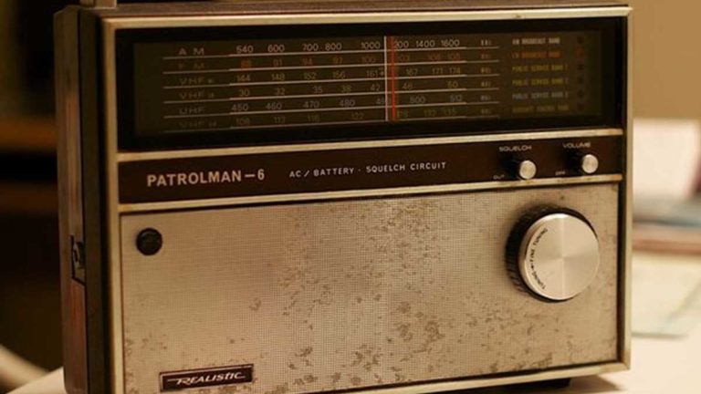 В Херсоне отключили украинские FM-радиостанции