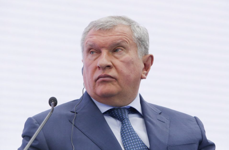 В Испании задержали третью яхту за неделю: она вероятно принадлежит главе «Роснефти» Сечину и стоит 600 млн долларов
