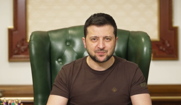 Зеленский о предоставлении Украине статуса кандидата в ЕС: «Это победа!»