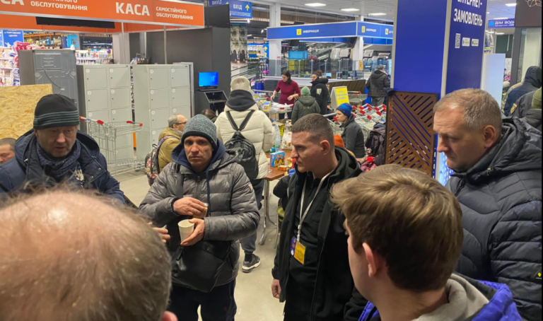 Более 2,5 тысяч беженцев прибыли в Запорожье из Мариуполя за последние три дня