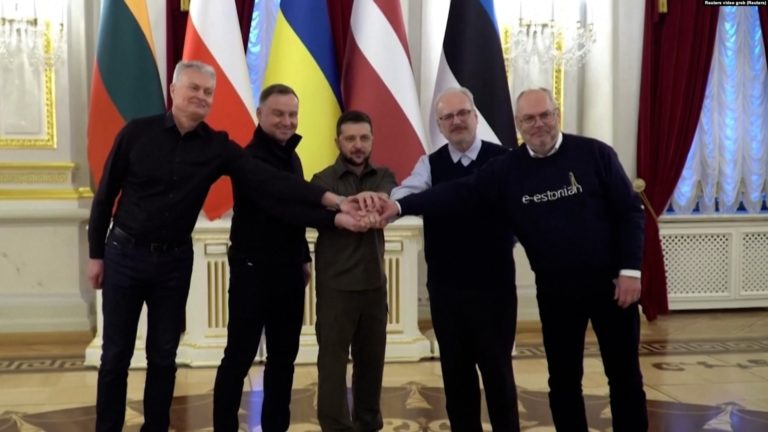 Пресс-конференция пяти президентов в Киеве — главное