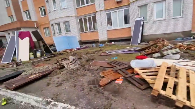(ВИДЕО) Журналист Дмитрий Комаров показал первые кадры из Бучи
