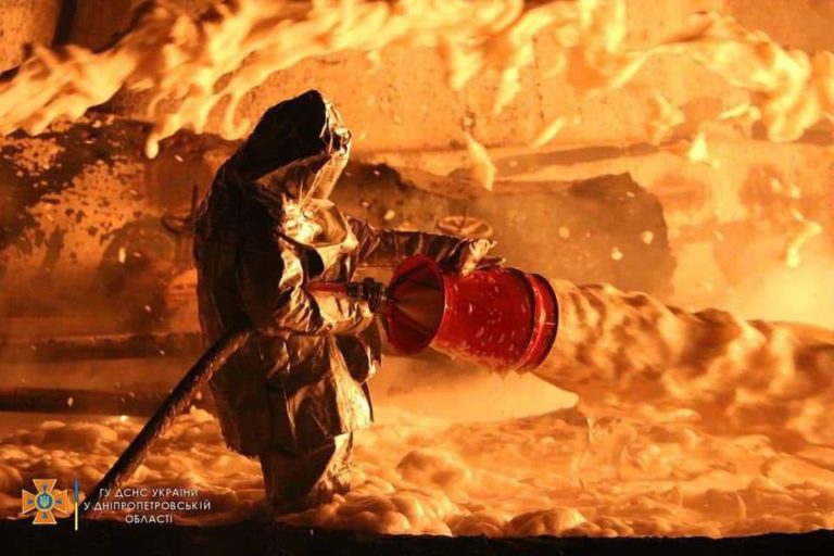 В Днепропетровской области разбомбили нефтебазу