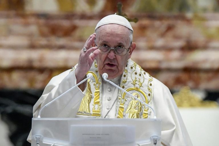 Il Messaggero: папа римский трижды просил Россию вывезти мирных жителей из Мариуполя, но получил отказ