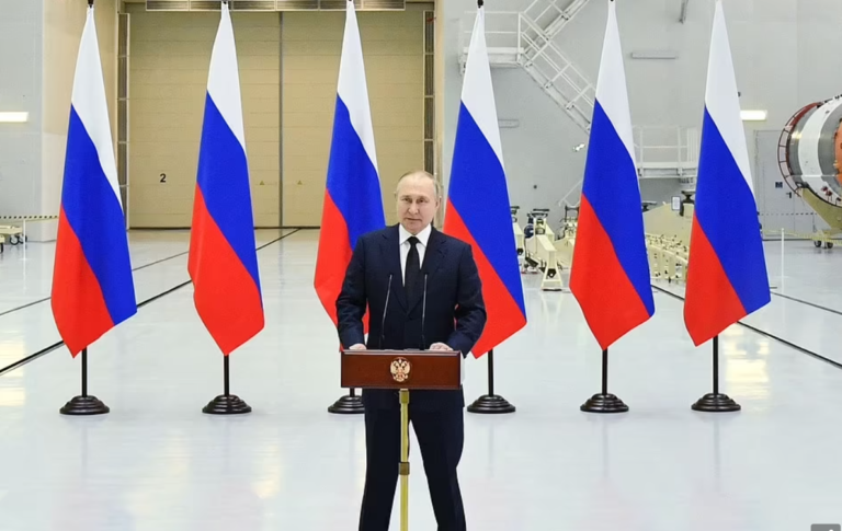 Путин подписал указ о дополнительных выплатах сотрудникам ФСБ посмертно или при ранении