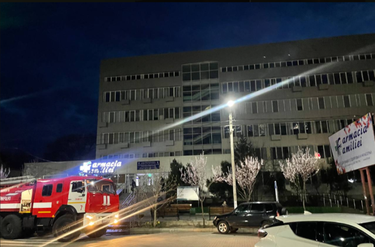 В Комратской поликлинике пожар