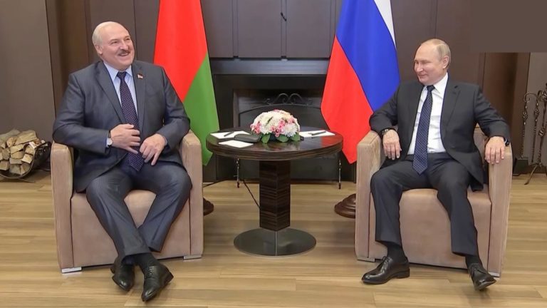Встреча Путина и Лукашенко: шутки о западных санкциях и разговоры об укреплении российского рубля