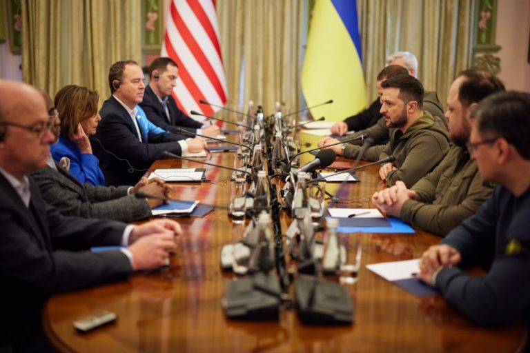 Пелоси на встрече с Зеленским: «Украина — граница свободы»