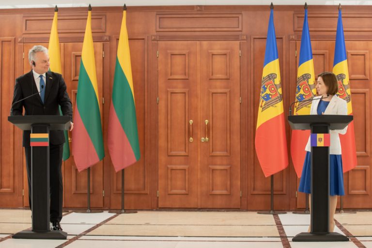 Молдова готова представить вторую часть анкеты для вступления в ЕС. Когда это произойдет?