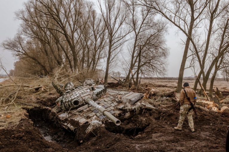 NYT: Украина наносит удары по российским командным пунктам при помощи американских разведданных