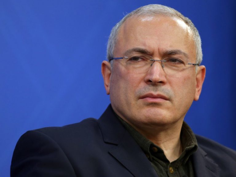 Ходорковский: Нефтяные санкции пока вредят только ЕС. Лучше бы потратили эти деньги на вооружение Украины