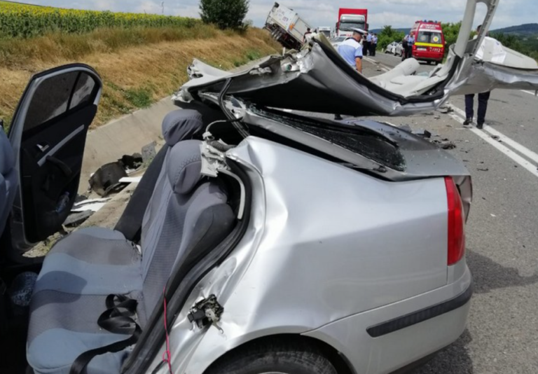 Дальнобойщик из Молдовы попал в аварию в Румынии и находится в тяжелом состоянии