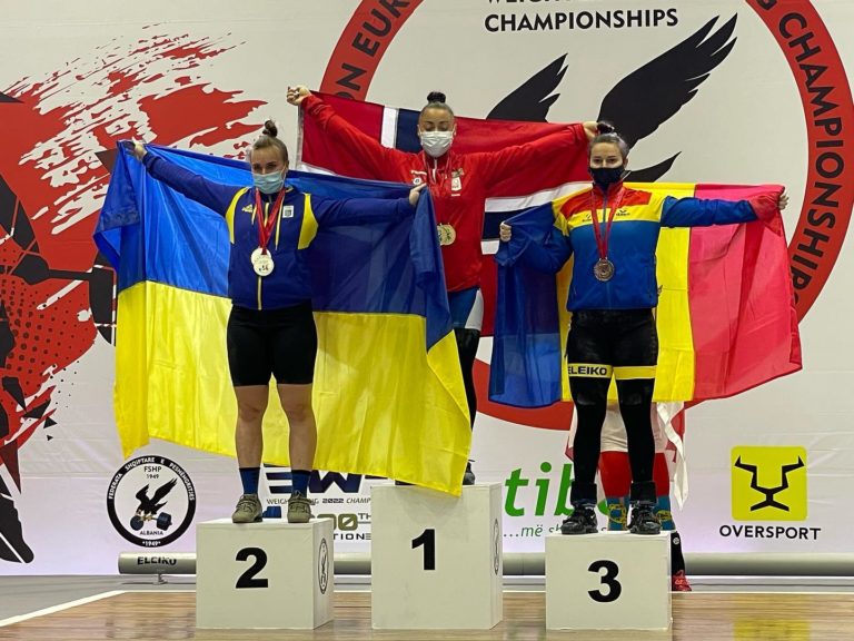 Гагаузская тяжелоатлетка Елена Кыльчик стала призёром чемпионата Европы в Тиране