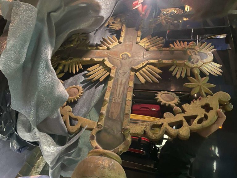 Мотоцикл, крест и наркотики. Что еще пытались незаконно ввезти в страну на прошлой неделе?