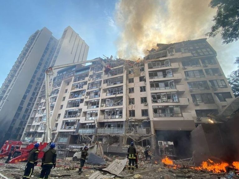 В Киеве снова сообщают о взрывах