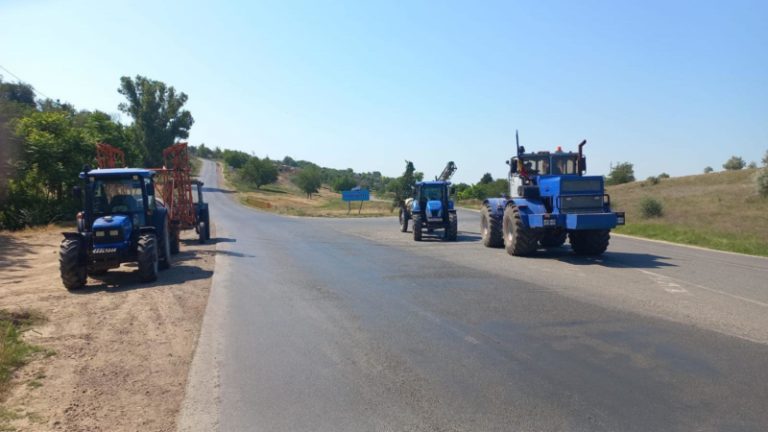 Молдова пока не ограничит импорт зерна из Украины, фермеры обещали отреагировать