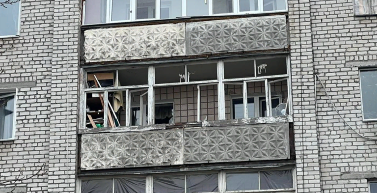 Российские войска обстреляли жилой район Николаева: известно о трех погибших
