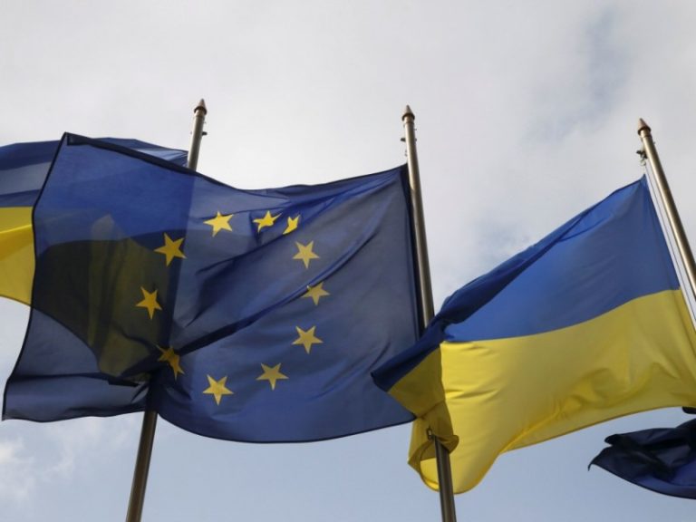 Нидерланды и Дания против предоставления Украине статуса кандидата в ЕС