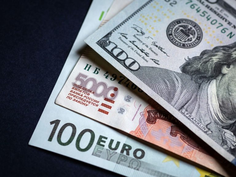 Минфин отчитался, сколько кредитов и грантов Молдова получила в этом году для поддержки бюджета