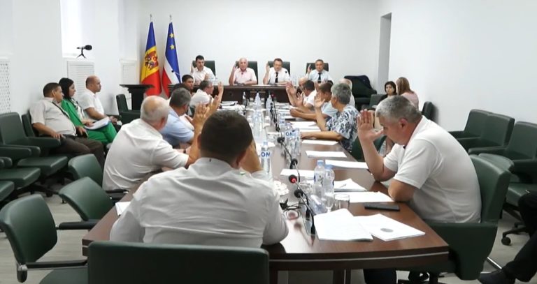 Депутаты Гагаузии высказались о пути Молдовы в ЕС: «Без референдума никто не войдет в Европу»