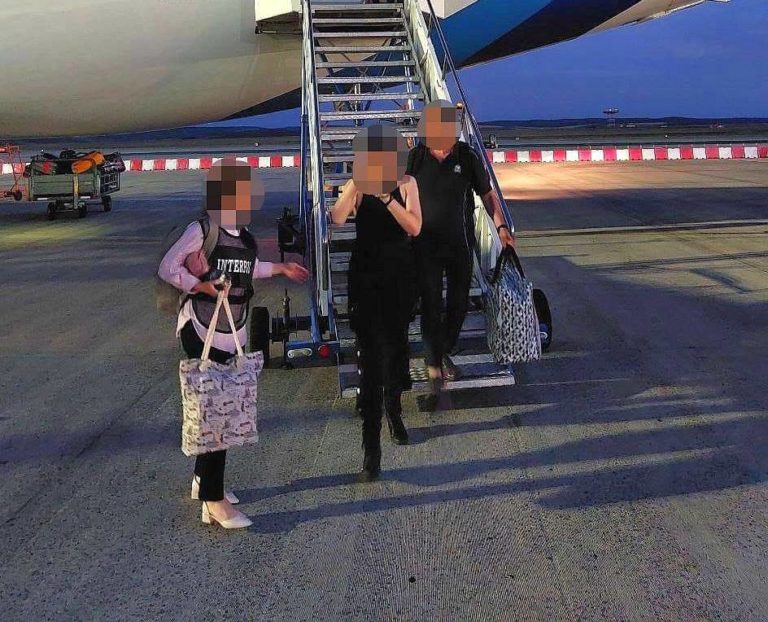 (ФОТО) Интерпол экстрадировал нотариуса Плахотнюка, Шора и Платона из Бельгии в Молдову