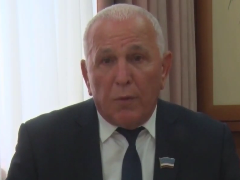 Константинов назвал ошибкой экстренные решения гагаузских депутатов, но не понял, почему Влах их не подписала. Он был в отпуске