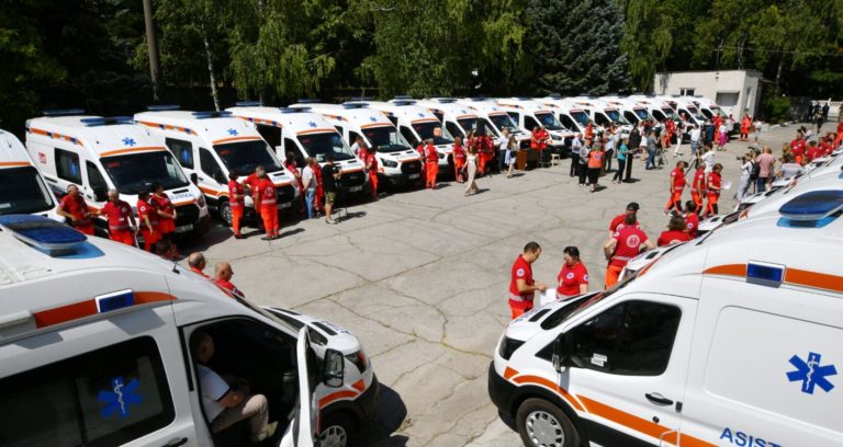 Скорая помощь получила 30 новых автомобилей