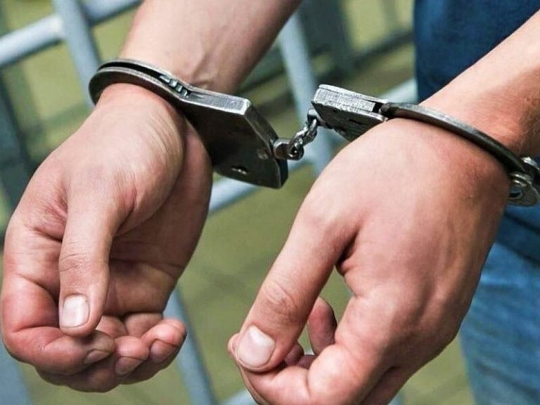 Житель Чимишлии пытался убить соседа из-за ревности
