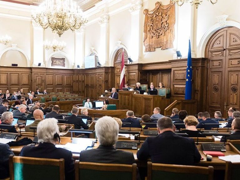 Латвия запретила поставки газа из РФ с 2023 года