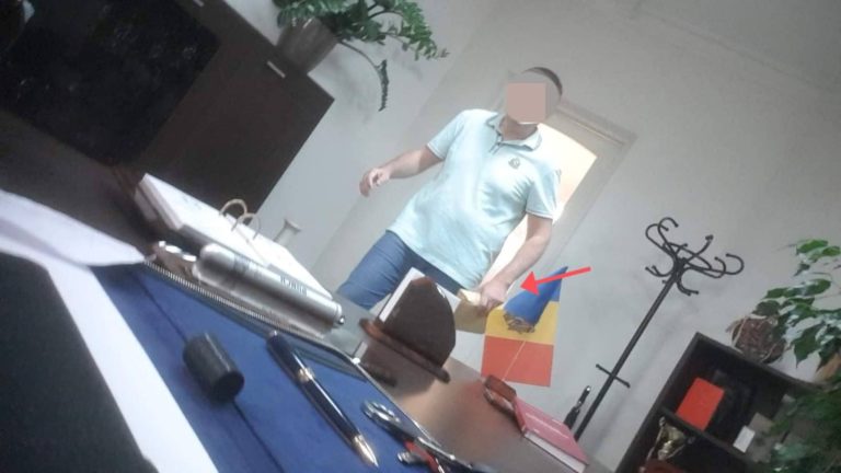 (Видео) Прокуроры назвали причину обысков в офисах Шора и представили первые улики