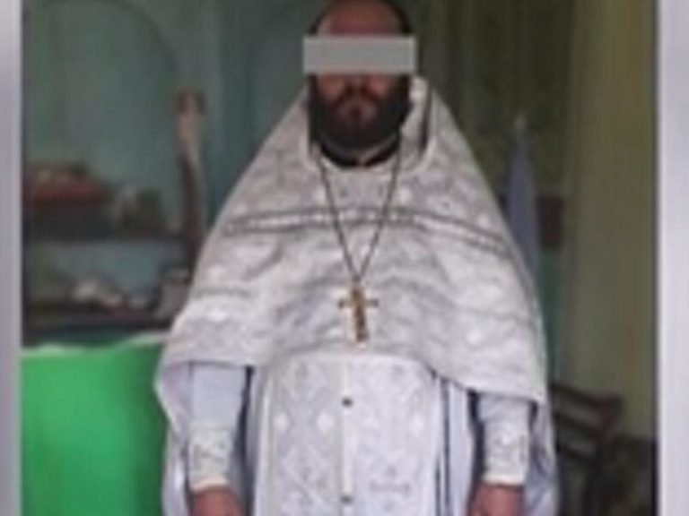 Священника из Глодян, подозреваемого в изнасиловании ребёнка, арестовали на 30 суток