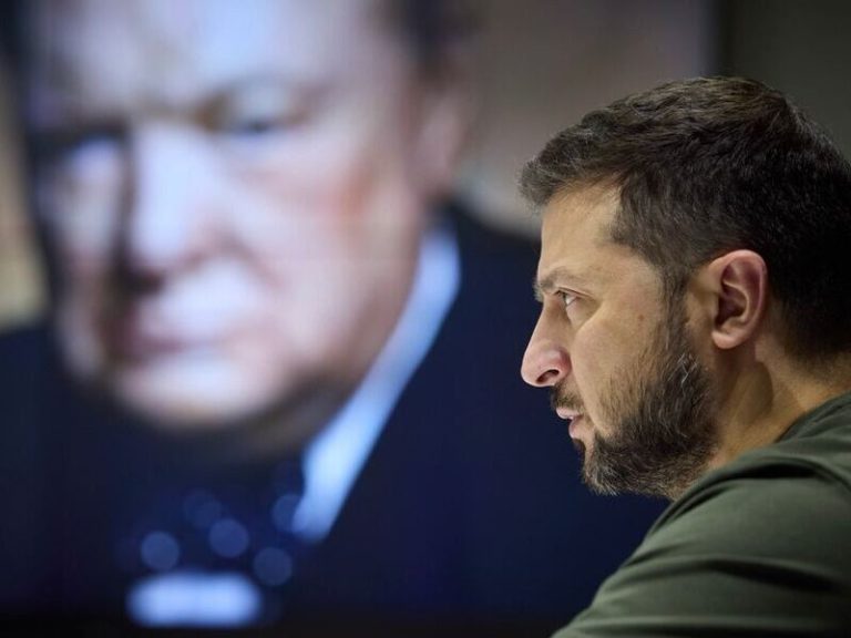 Зеленский получил премию Черчилля за «невероятное мужество»