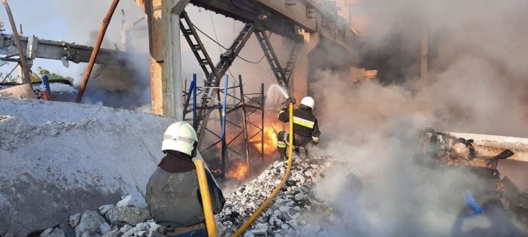 Вчера удары по Харькову унесли жизни 20 человек, сегодня — убили ещё одну женщину