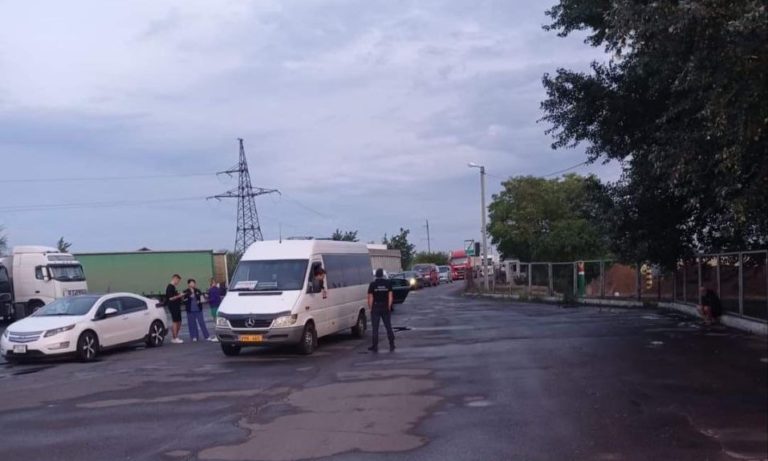 Важно! На КПП Тудора технический сбой на сервере погранполиции