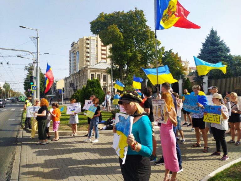 Молдова прекрасна, вам не нужны «освободители»: какой видят нашу страну спасшиеся от войны украинцы