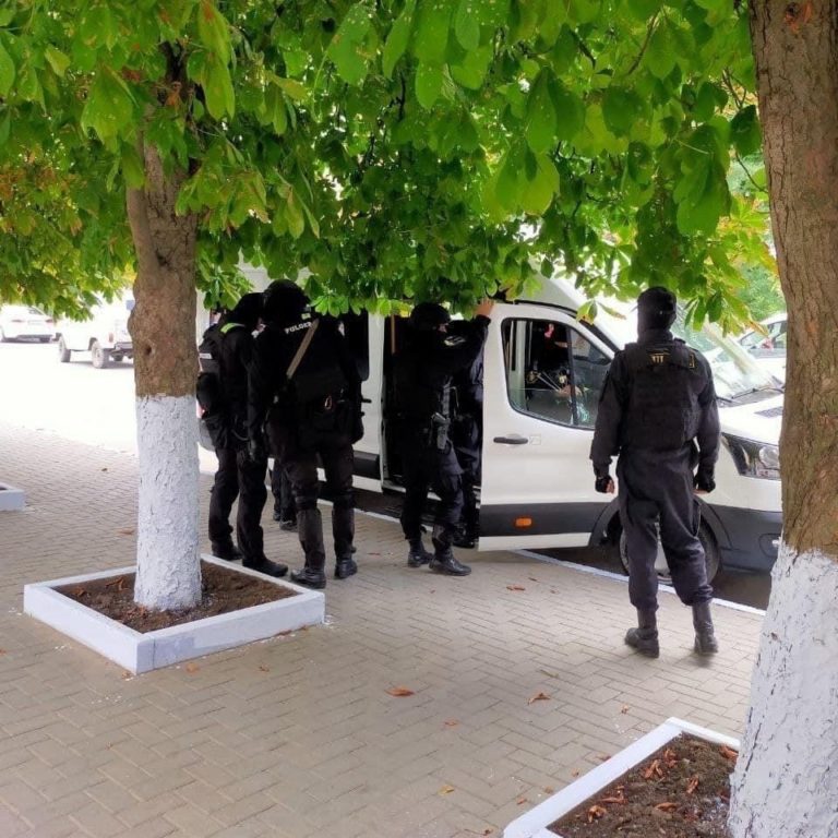 Фейк от пропагандиста Соловьева: на подавление протестов в Гагаузии прислали спецназ