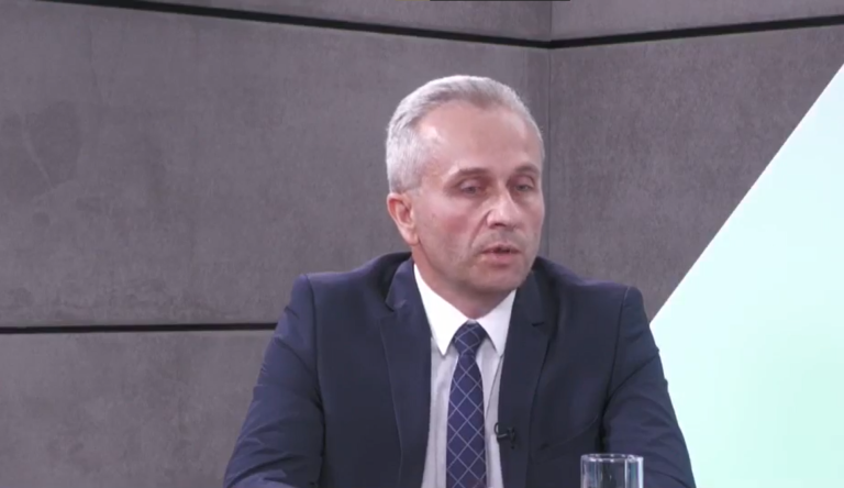 Министр образования: школьники будут учиться в классах, даже если «Газпром» на 100% прекратит поставки