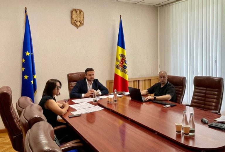 Молдова и Украина договорились о либерализации грузовых перевозок