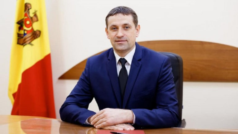 (DOC) Санду повысила замглавы Службы госохраны до звания полковника