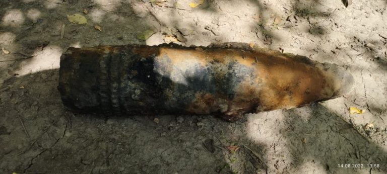 (ФОТО) В реке Прут обнаружили снаряд времен Второй мировой