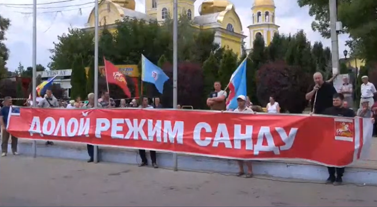 «Гагаузия не может нащупать смысл своего существования». Депутат Нантой о любви к России, страхе перед ЕС и румынофобии 