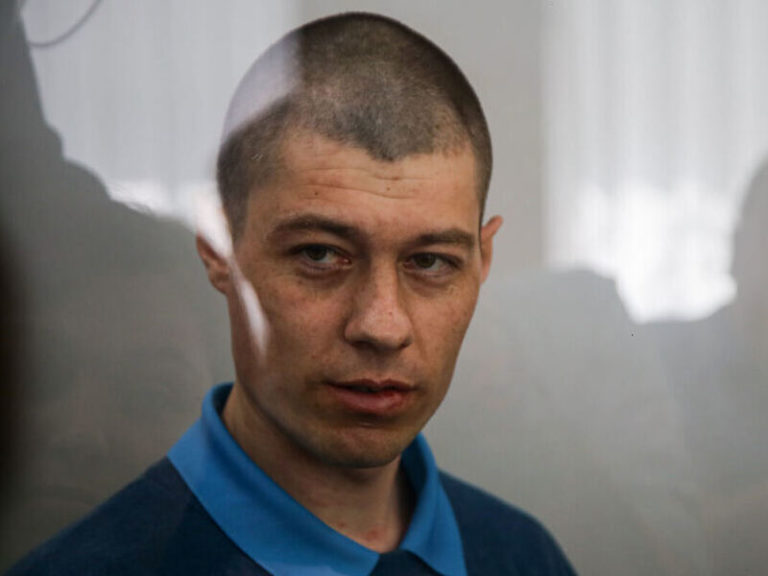 В Украине танкиста из РФ осудили на 10 лет за обстрел жилого дома в Чернигове