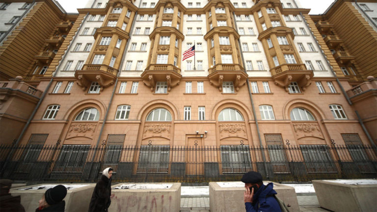 США призвали своих граждан немедленно покинуть Россию