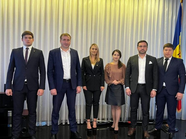 Pro Moldova присоединится к партии Кавкалюка для борьбы с «искусственно созданным кризисом»
