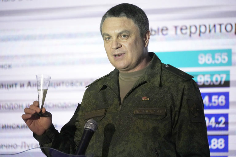 После «победы» на псевдореферендумах лидеры самопровозглашенных ЛНР и ДНР едут в Москву