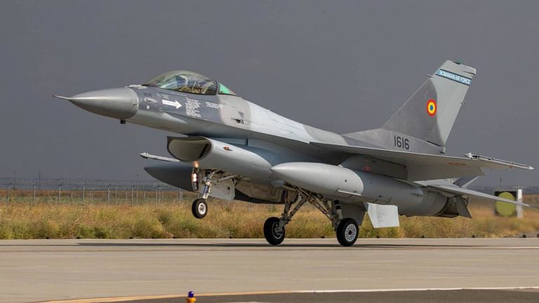 истребитель F-16