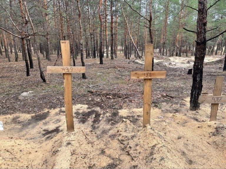 ООН направит миссию в Изюм для проверки заявлений о массовых захоронениях