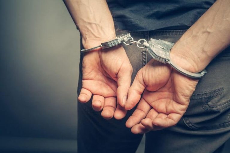 Из ревности поджёг квартиру, где запер сожительницу и дочь: бельчанина приговорили к тюрьме